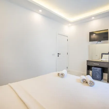 Tayla Aparthotel Kas